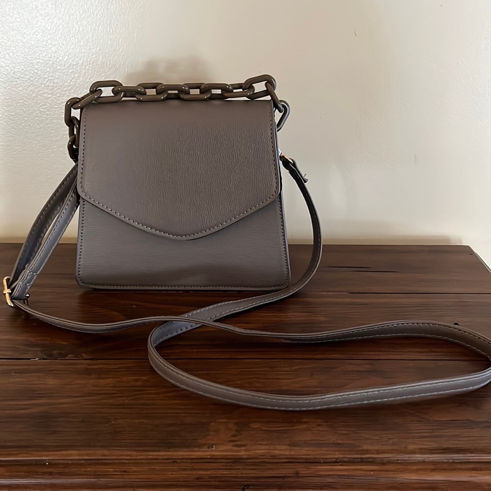 Grey crossbody bag